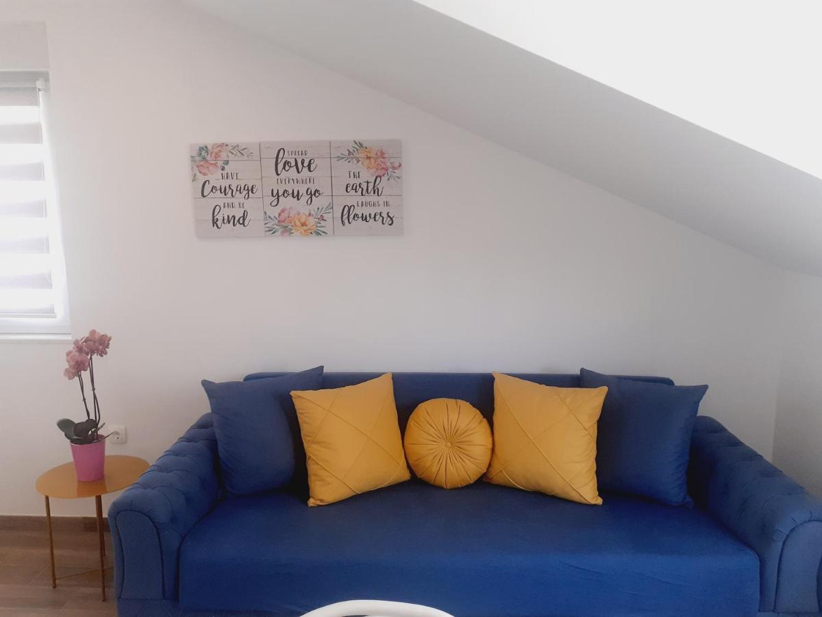 Apartmani Tolj Makarska Eksteriør billede
