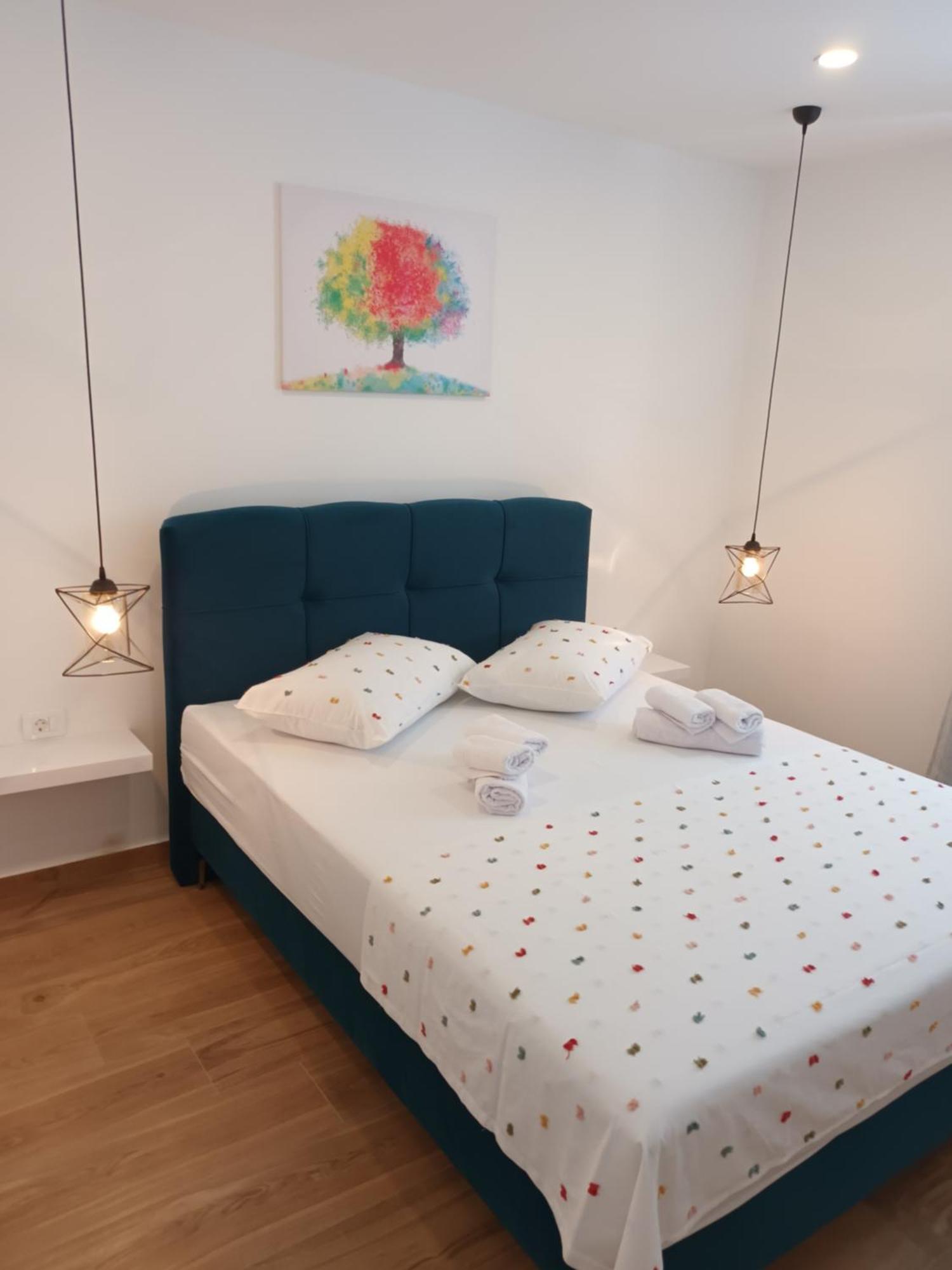 Apartmani Tolj Makarska Eksteriør billede