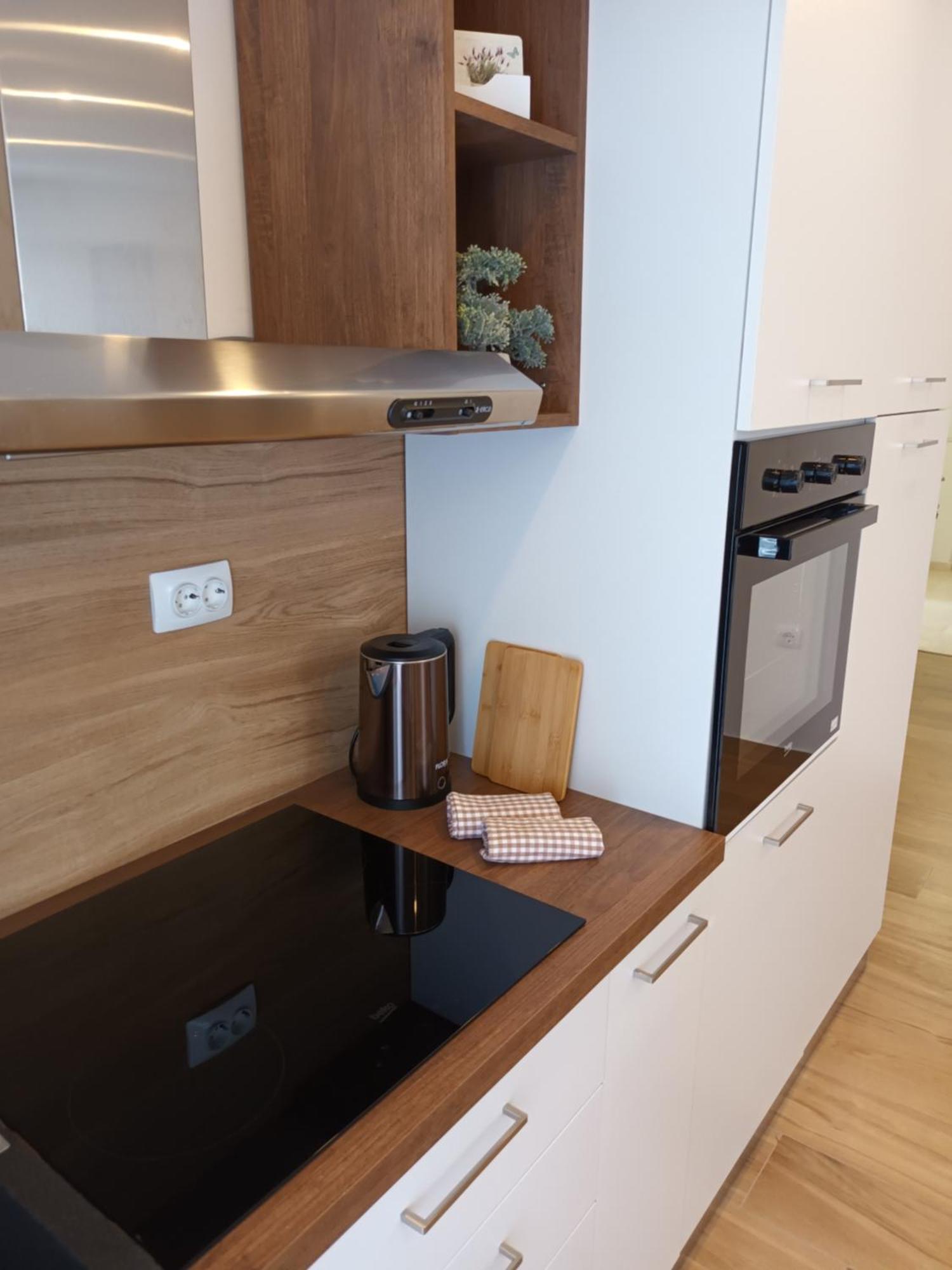 Apartmani Tolj Makarska Eksteriør billede